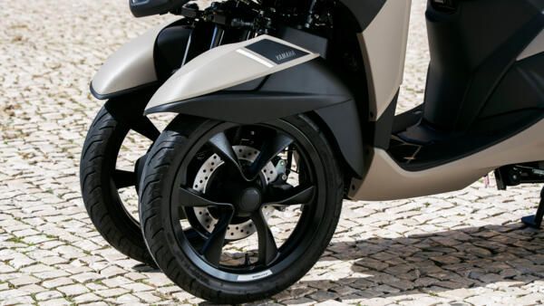 Scooter 3 roues Yamaha Tricity 125 2023 Freins UBS optimise