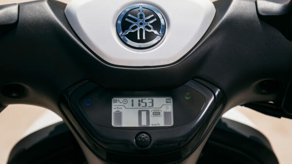 tableau de bord LCD du Yamaha neos 2023 Yamaha 2023 neos écran LCD