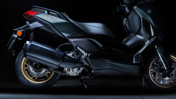 Système de contrôle de traction du scooter XMAX 300 Tech MAX 2023 Yamaha Yamaha Scooter XMAX 300 tech max 2023 Systeme controle traction