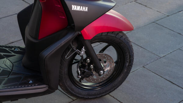 Scooter Yamaha RayZR 2024 Freins UBS optimise