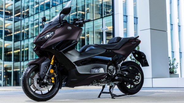 Caractéristiques haut de gamme exceptionnelles du scooter Yamaha TMAX Tech Max 2024 Yamaha TMAX tech max 2024 caractéristiques