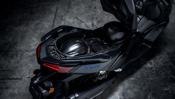 Yamaha Scooter XMAX 300 2024 Coffre sous selle