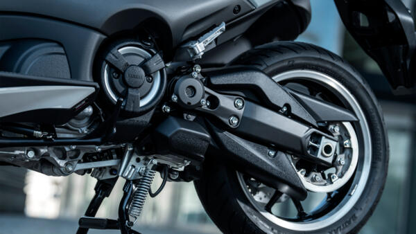 Moteur 560cc confore EURO5+ du scooter Yamaha TMAX Tech Max 2025 Yamaha TMAX tech max 2025 moteur conforme EU5+