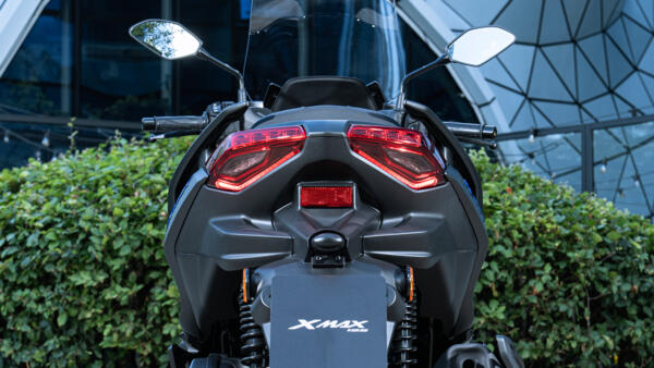 yamaha scooter 125 XMAX 2025 Eclairage integral