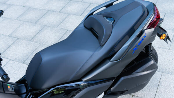 Yamaha Scooter XMAX 300 2025 Selle meilleure ergonomie